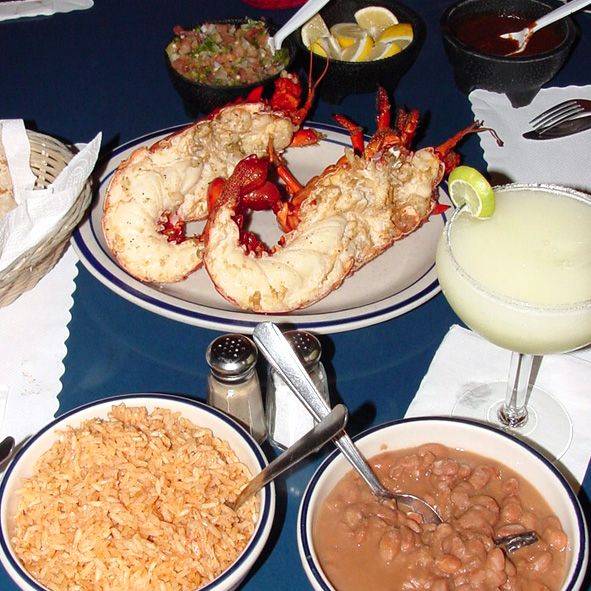 Saborear una langosta – BAJA CALIFORNIA, GASTRONOMÍA